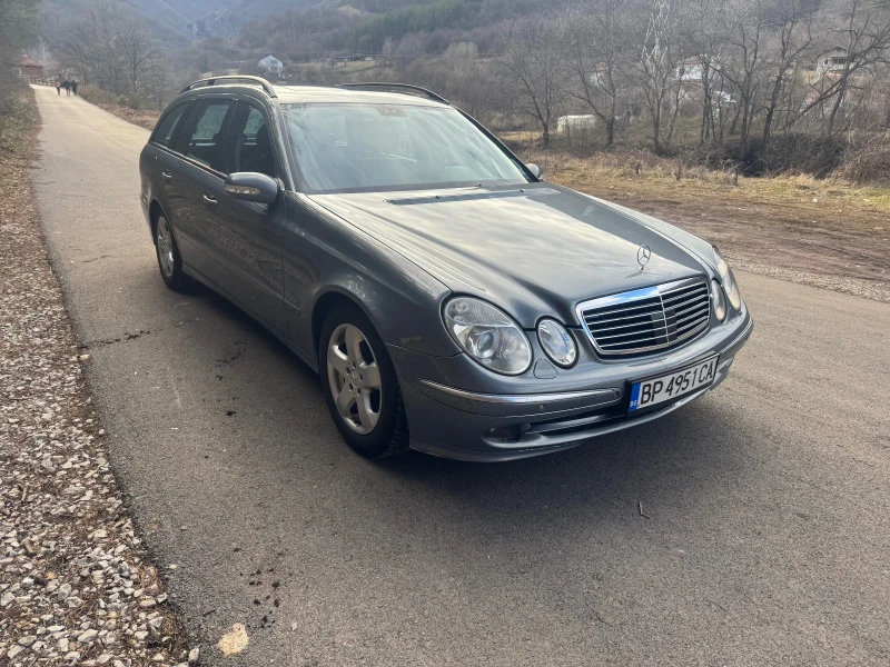 Mercedes-Benz E 320, снимка 3 - Автомобили и джипове - 48803724