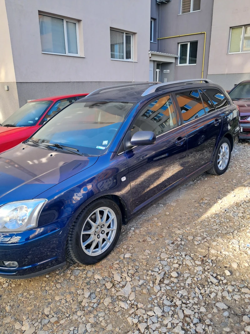 Toyota Avensis, снимка 4 - Автомобили и джипове - 48883214