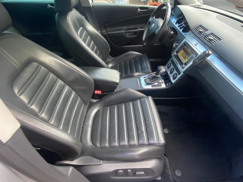 VW Passat 2.0 бензин вс.екстри, снимка 12 - Автомобили и джипове - 50394914