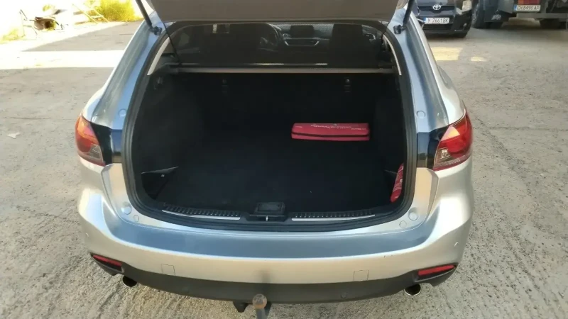 Mazda 6 Mazda 6 Sportbreak 2.2D, снимка 13 - Автомобили и джипове - 50821540