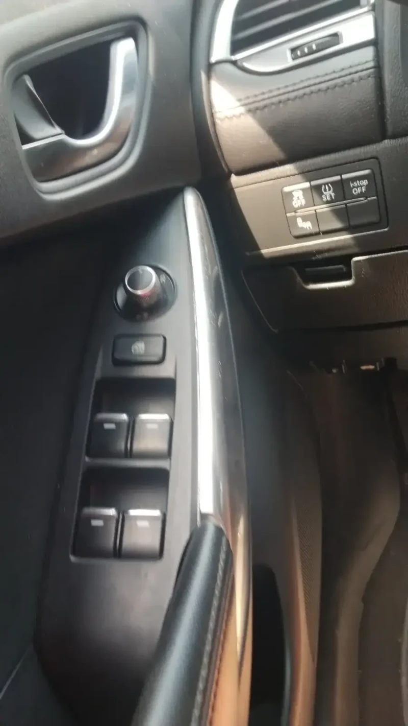 Mazda 6 Mazda 6 Sportbreak 2.2D, снимка 10 - Автомобили и джипове - 50821540