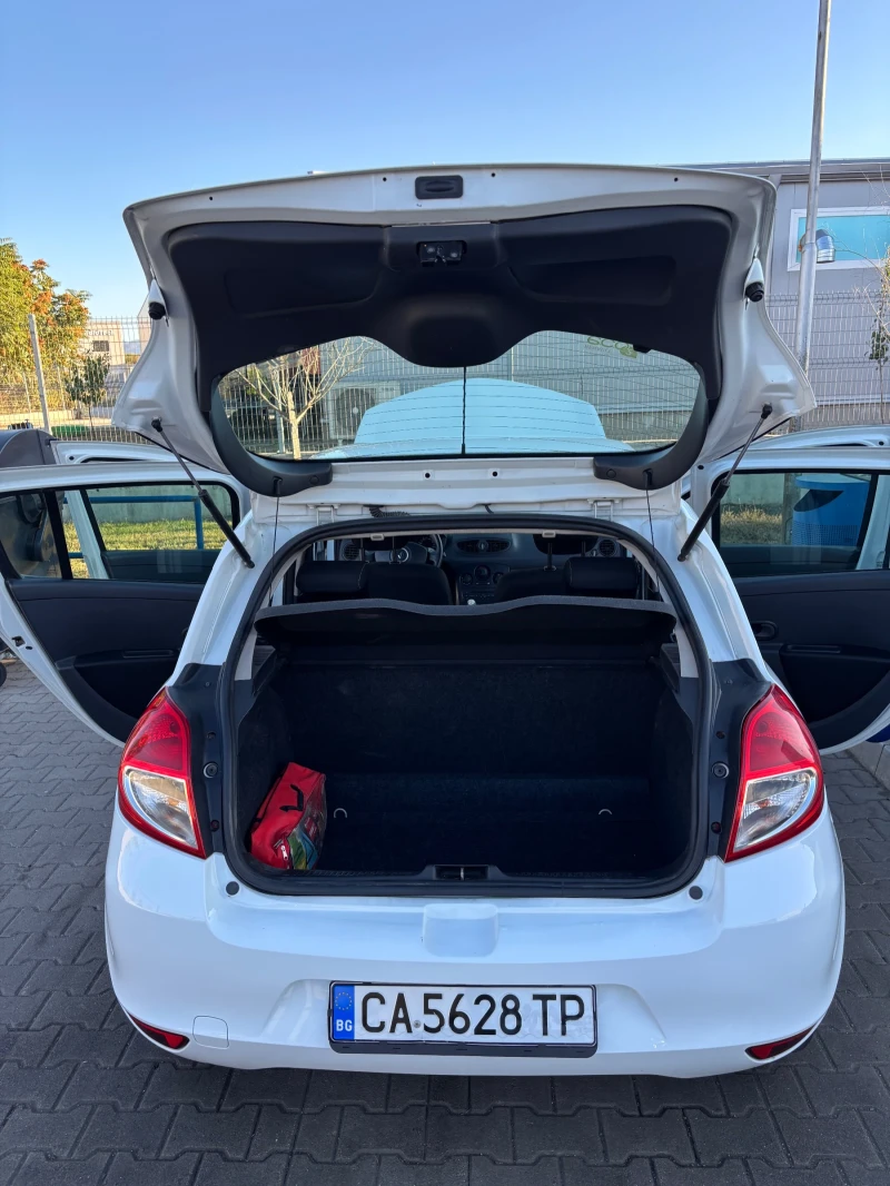 Renault Clio Clio III, 1, 5 dCi 75hp, снимка 8 - Автомобили и джипове - 52138293
