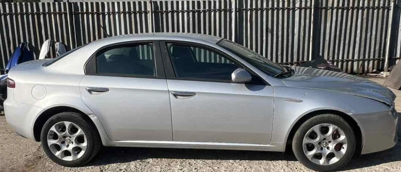 Alfa Romeo 159 1.9JTDM На Части, снимка 3 - Автомобили и джипове - 51083647