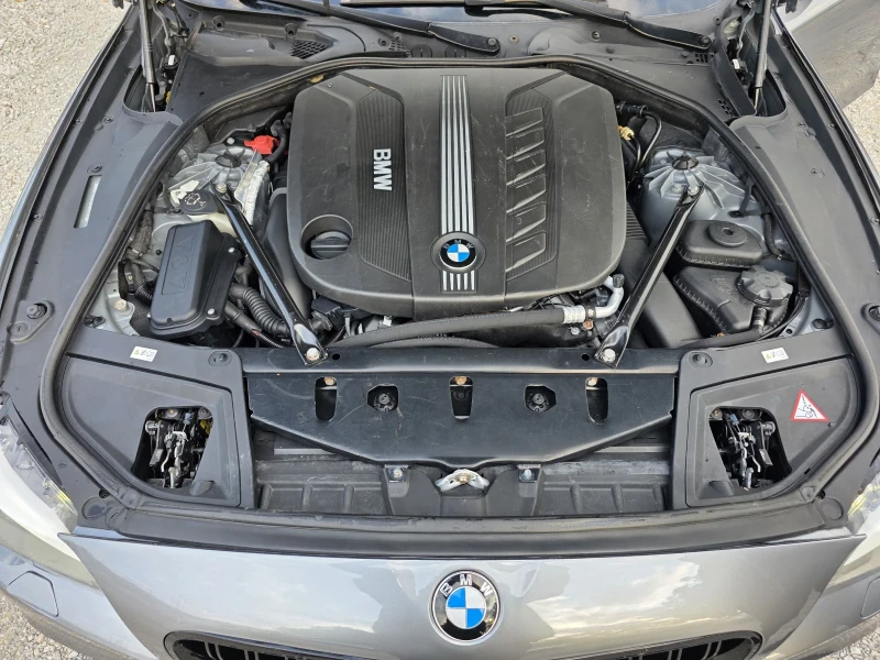BMW 530 XD 258 К.С. М-ПАКЕТ / ХЕД-ЪП / КЕЙЛЕС ГО, снимка 17 - Автомобили и джипове - 51839616