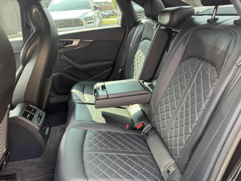 Audi S4 Technik* S4* B&O* 360cam* Пано* Подгрев, снимка 14 - Автомобили и джипове - 52332623