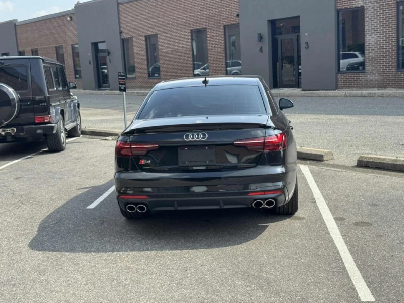 Audi S4 Technik* S4* B&O* 360cam* Пано* Подгрев, снимка 5 - Автомобили и джипове - 52332623