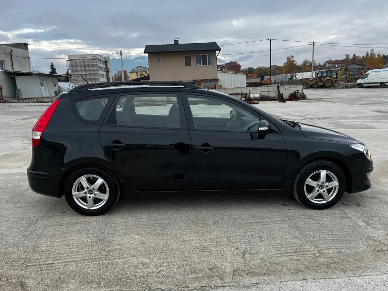 Hyundai I30 CW НОВ ВНОС Германия, снимка 5 - Автомобили и джипове - 52335612