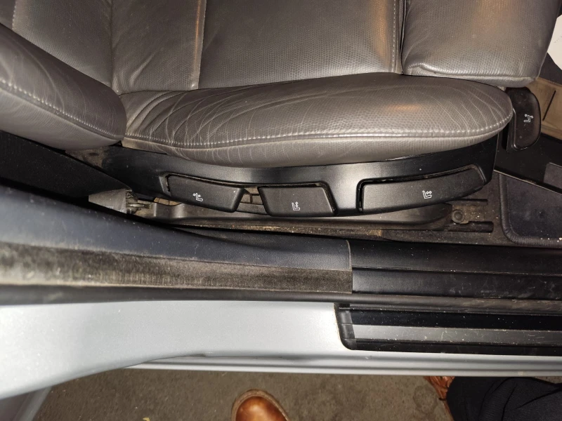 BMW 318, снимка 10 - Автомобили и джипове - 52459763