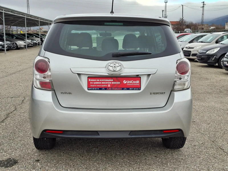 Toyota Corolla verso 1, 6 d, снимка 6 - Автомобили и джипове - 52682449