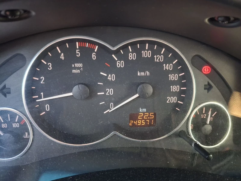 Opel Meriva, снимка 9 - Автомобили и джипове - 53179779