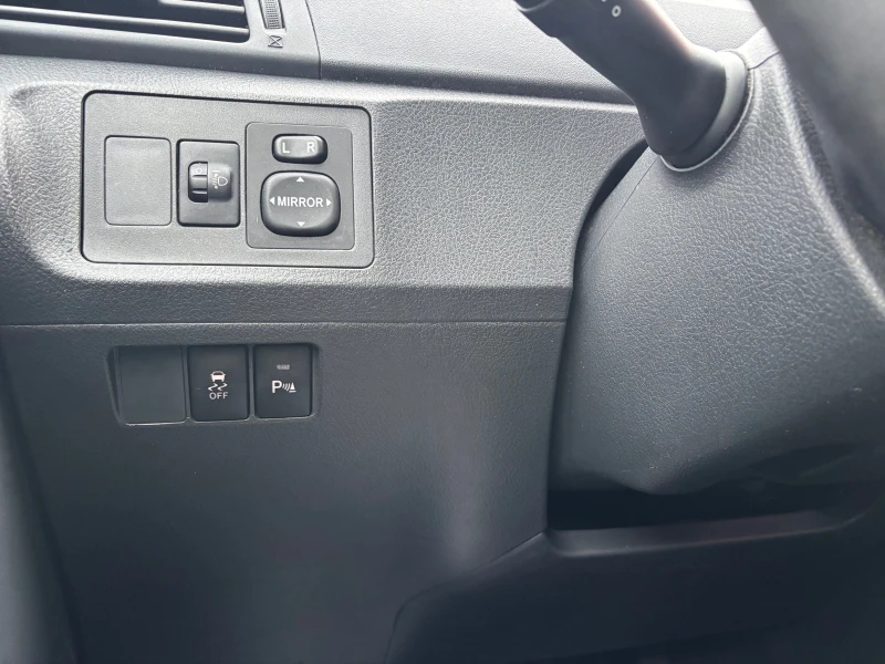 Toyota Verso D4D НАВИ ПАРКТРОНИК, снимка 11 - Автомобили и джипове - 53275090