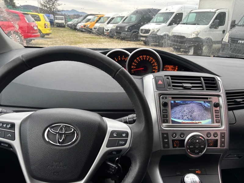 Toyota Verso D4D НАВИ ПАРКТРОНИК, снимка 10 - Автомобили и джипове - 53275090