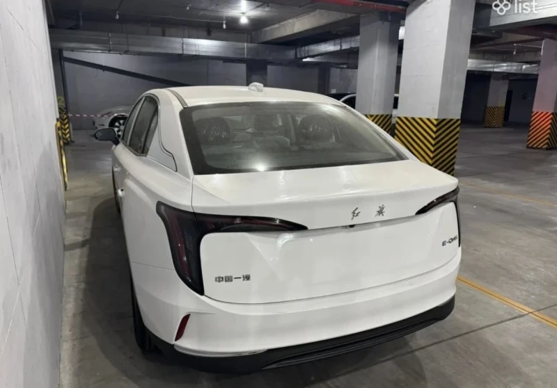 HongQi E-HS9, снимка 4 - Автомобили и джипове - 53524954