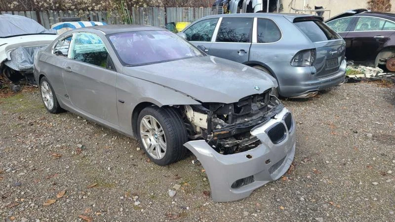 BMW 330 E92, снимка 8 - Автомобили и джипове - 47075170