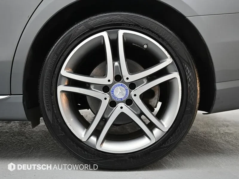 Mercedes-Benz E 200 Avantgarde, снимка 5 - Автомобили и джипове - 54955194