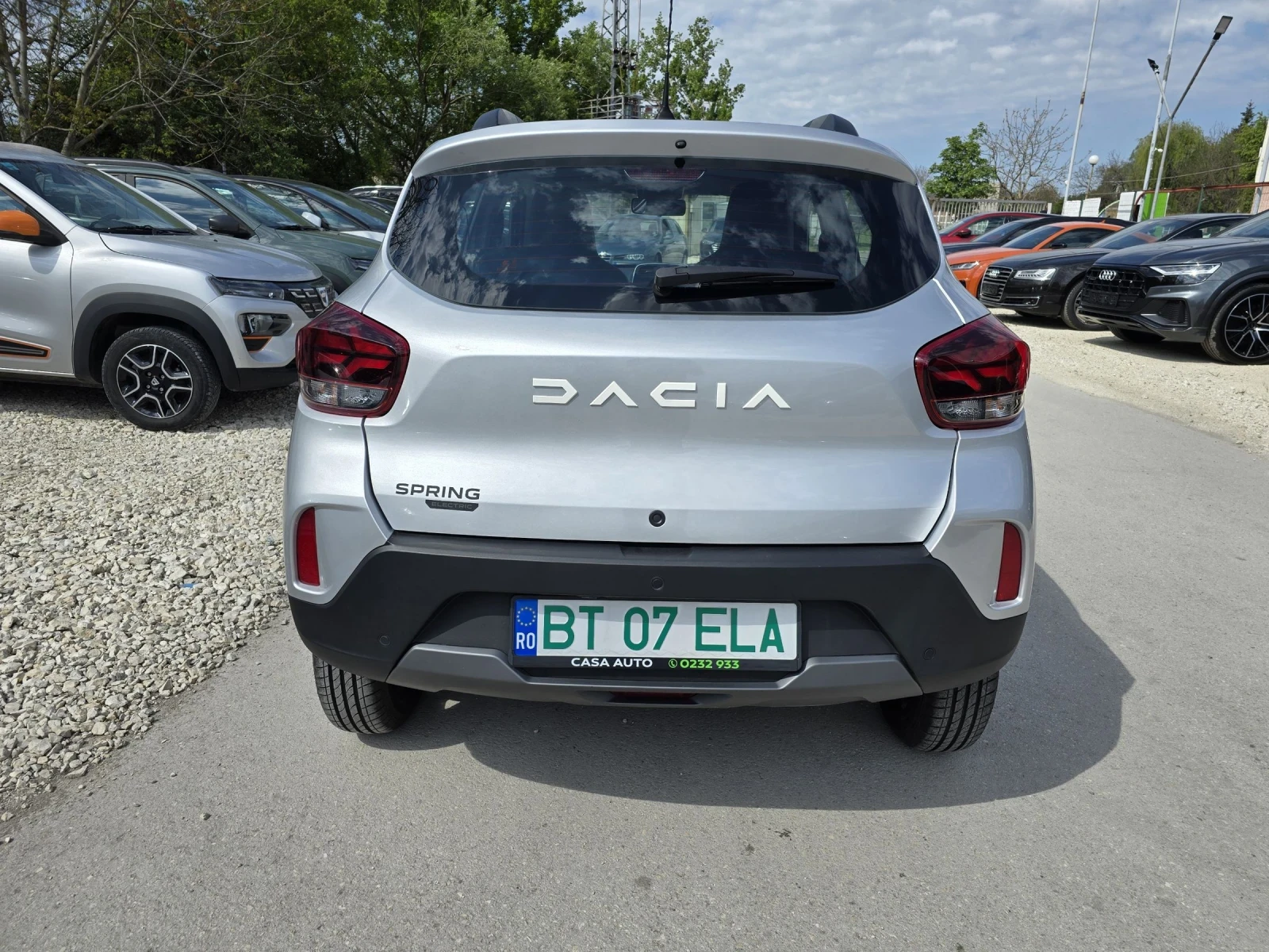 Dacia Spring 45 Expression CCS 4000км Нова Гаранция Лизинг - изображение 4
