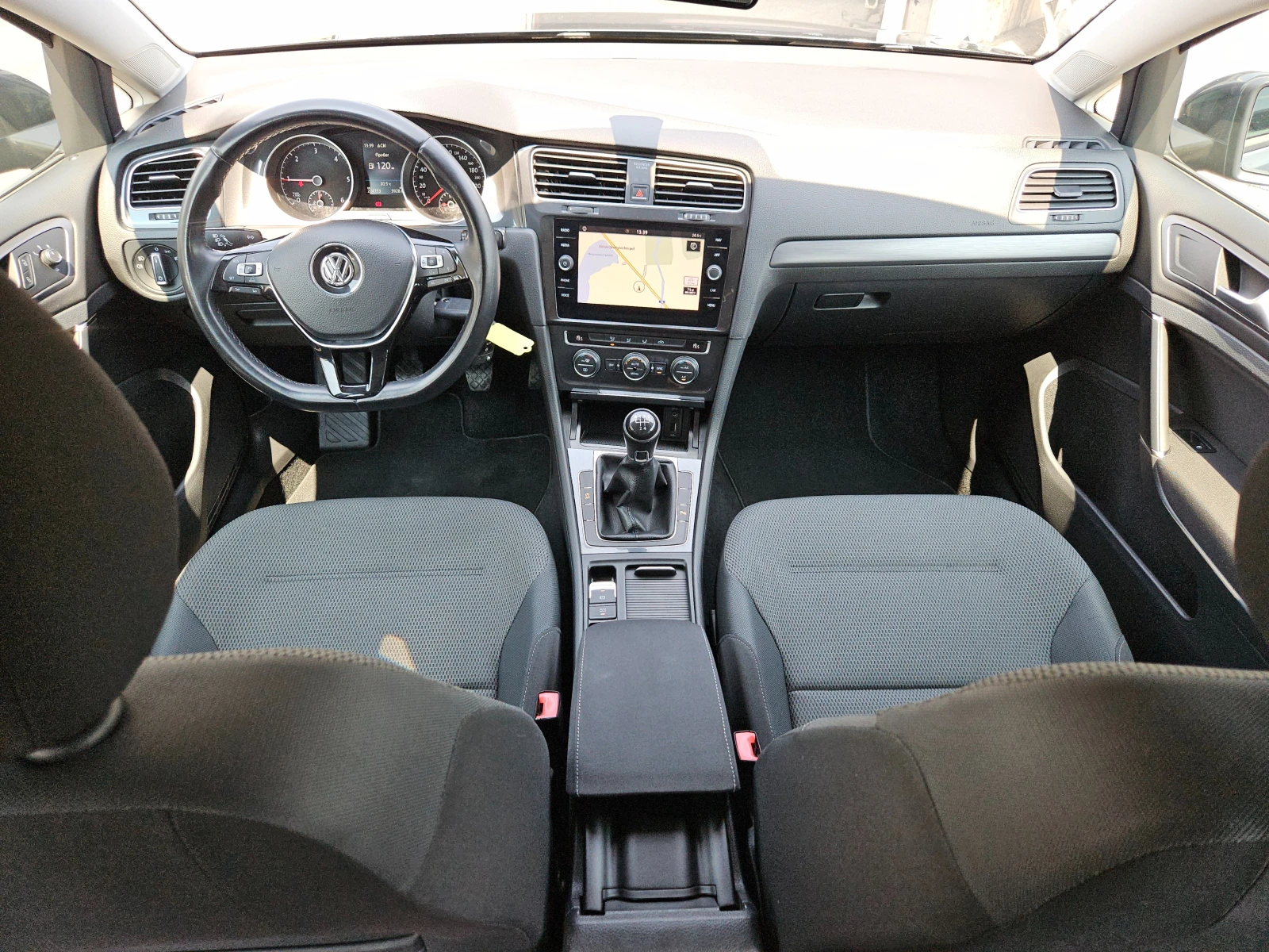 VW Golf 1.6TDI/Variant/116k.c/LED/ACC/NAVI/БЛУТУТ/EURO 6B/ - изображение 10