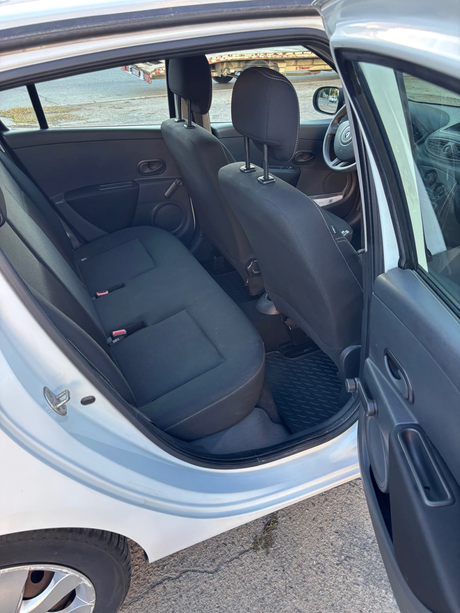 Renault Clio Clio III, 1, 5 dCi 75hp | Mobile.bg   12