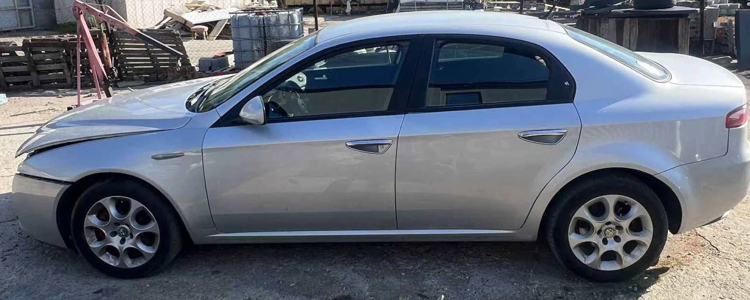 Alfa Romeo 159 1.9JTDM На Части - изображение 2