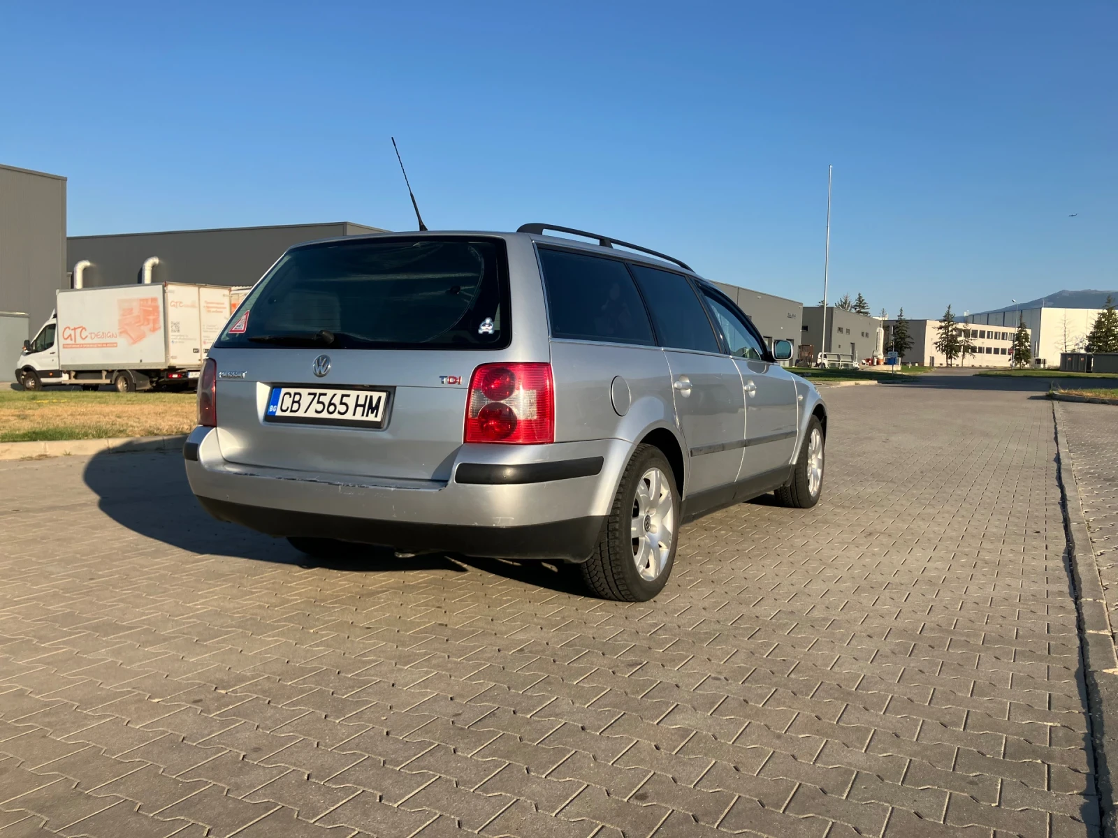 VW Passat  - изображение 4