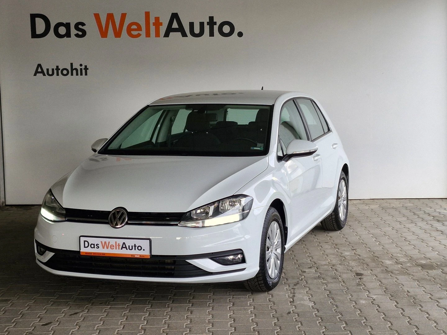 VW Golf Trendline 1.0 TSI BMT | Auto.bg — изображение 1
