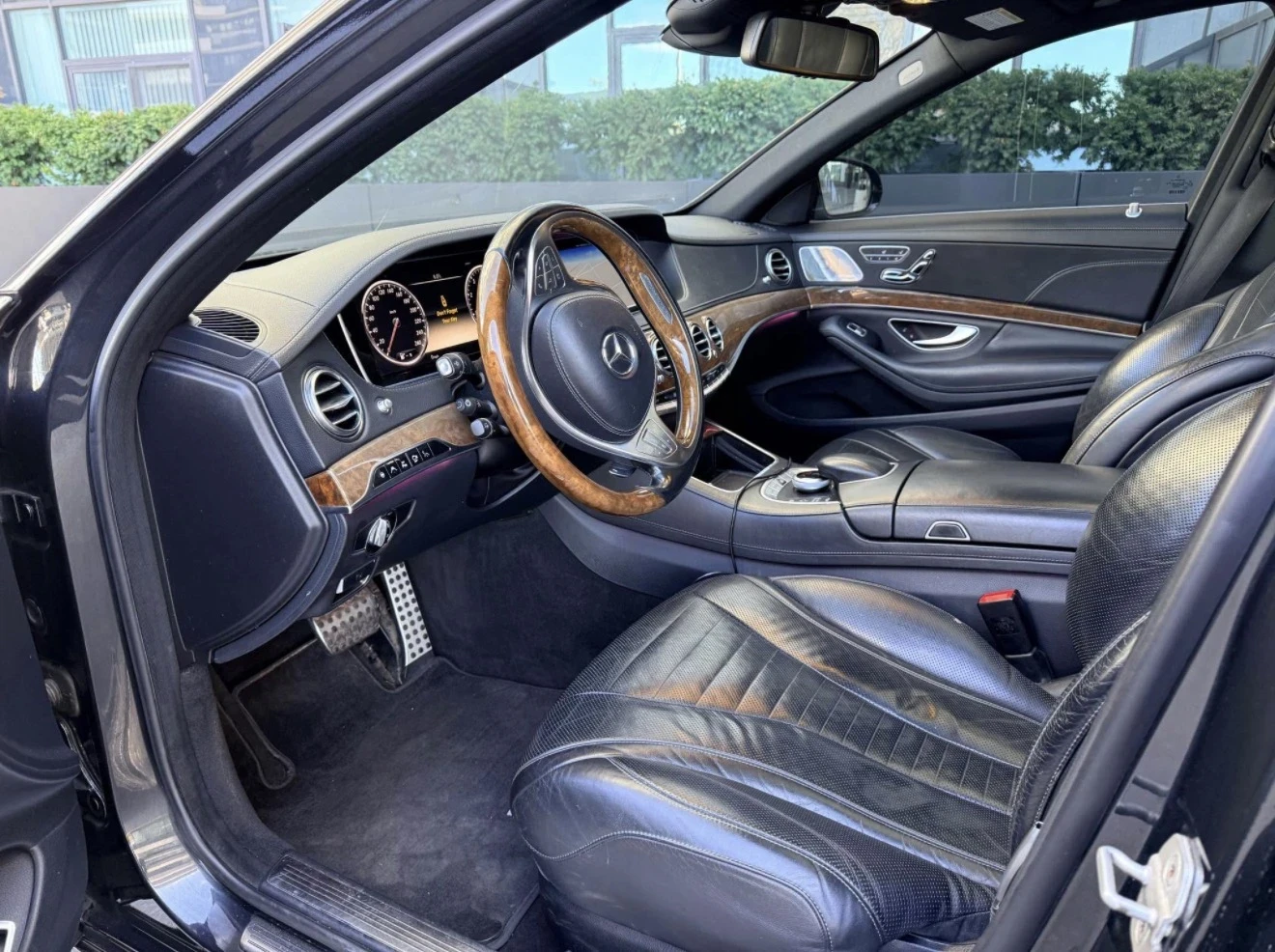 Mercedes-Benz S 550 * FULL* 360 ГР.КАМЕРИ* NIGHT VISION* АвтоКрeдит*  - изображение 6