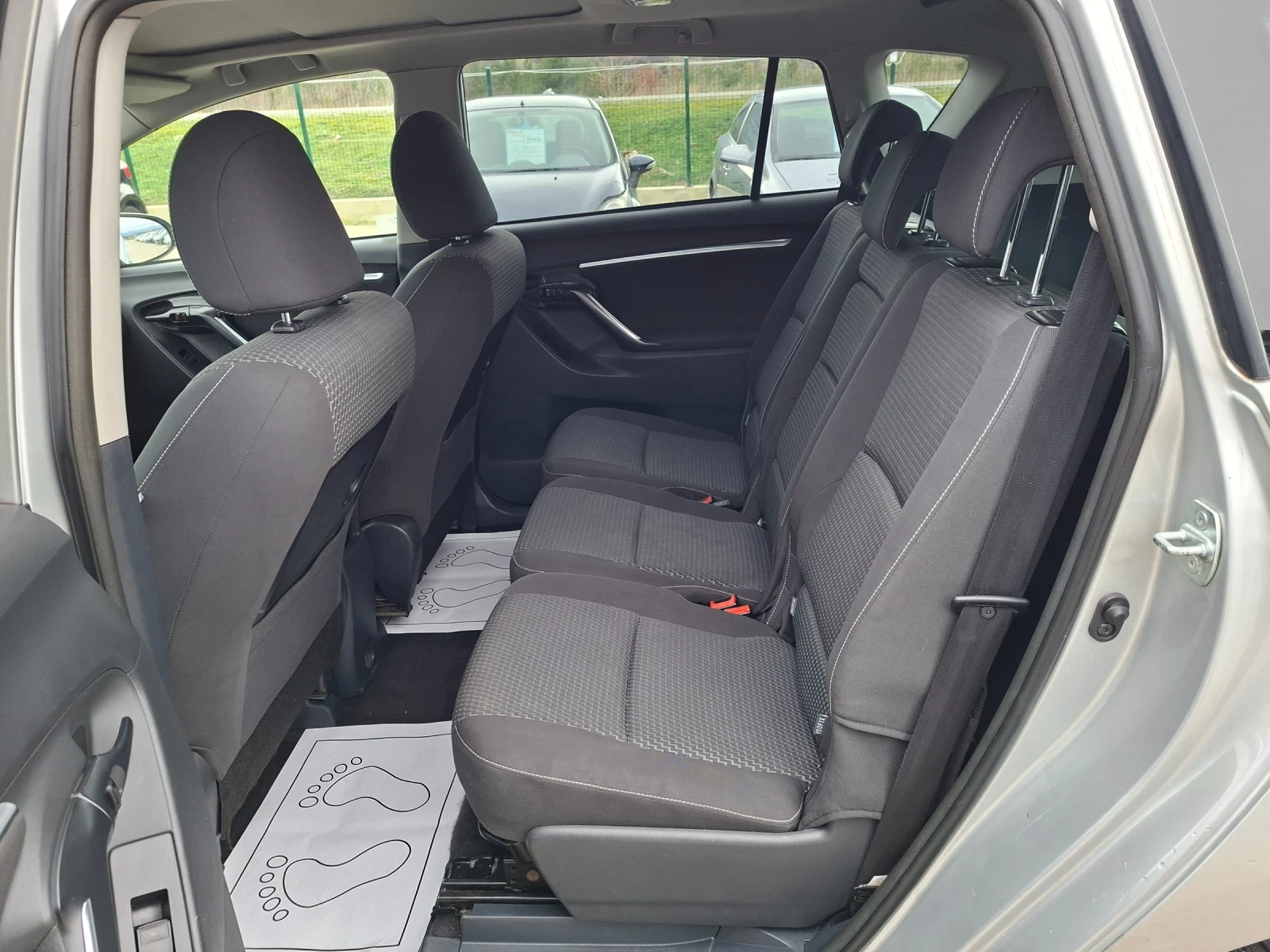 Toyota Corolla verso 1, 6 d | Mobile.bg   12