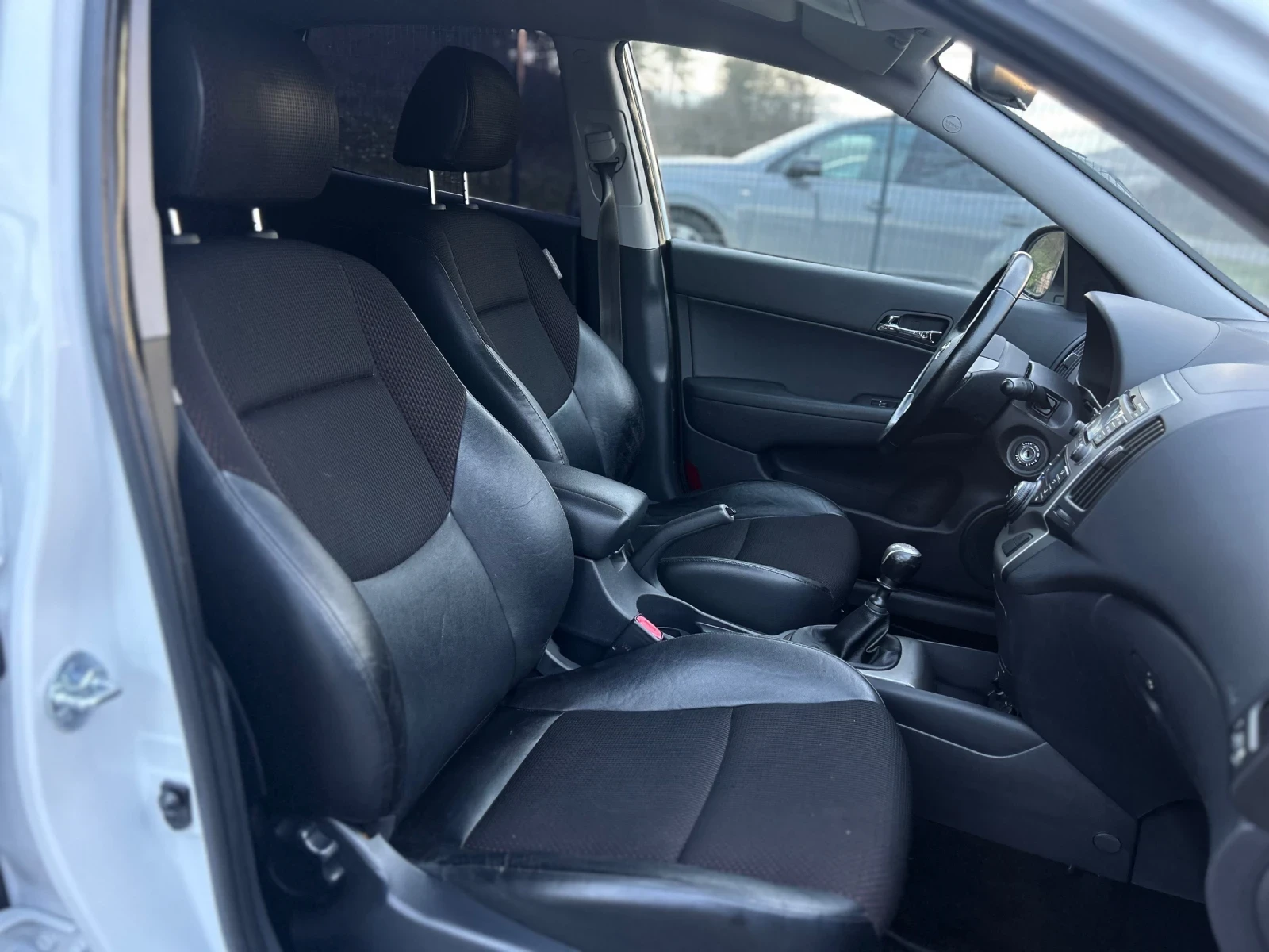 Hyundai I30 1.4i - изображение 10