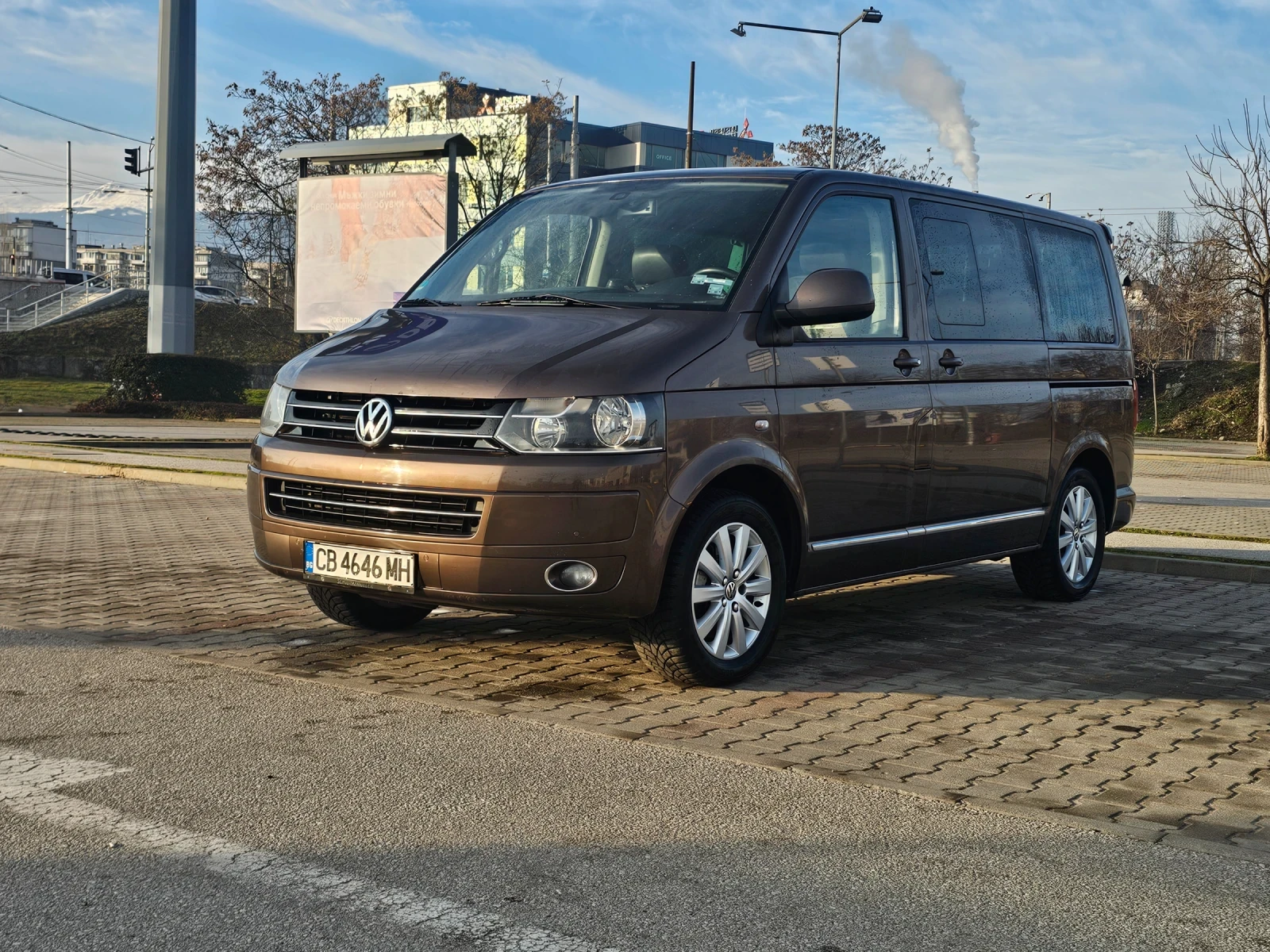 VW Multivan Highline / 4 Motion 