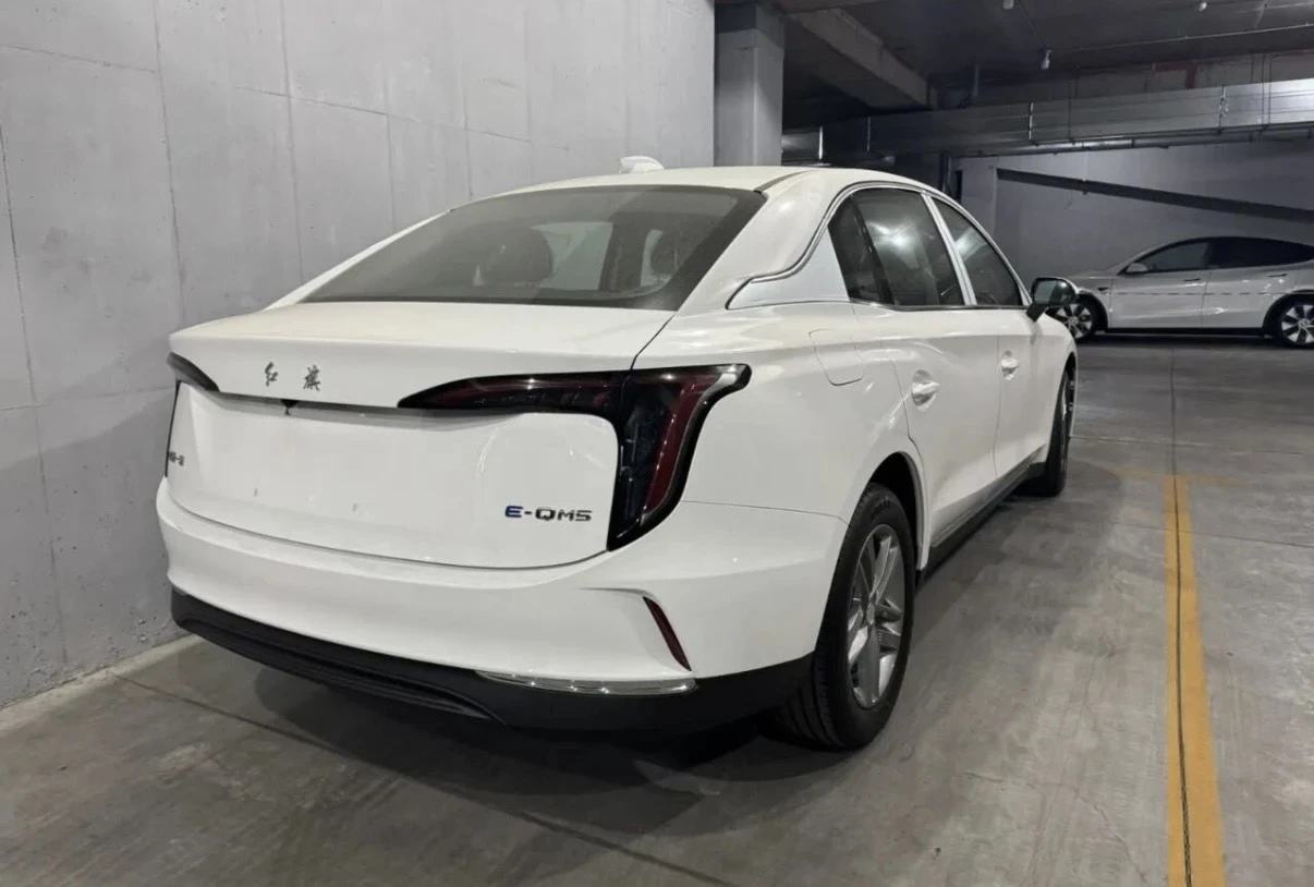 HongQi E-HS9 | Mobile.bg � ����������� 5