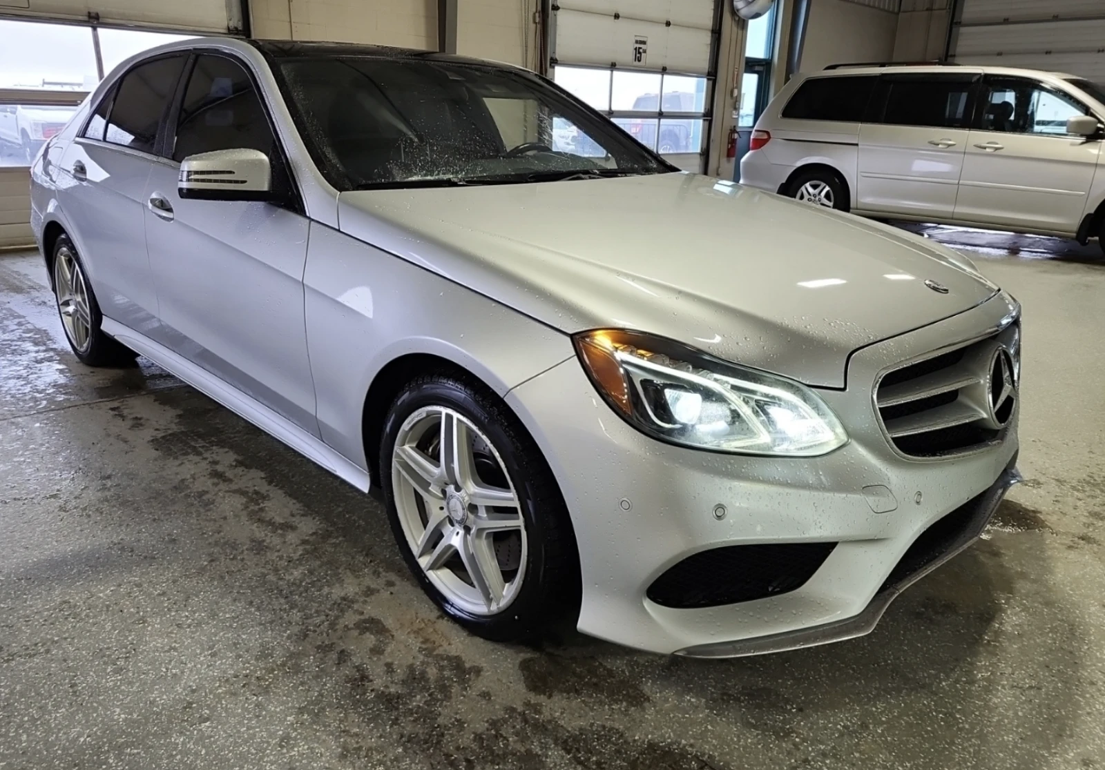 Mercedes-Benz E 500  КОжа* Подгрев* Обдухване* CARFAX, снимка 2 - Автомобили и джипове - 54001668