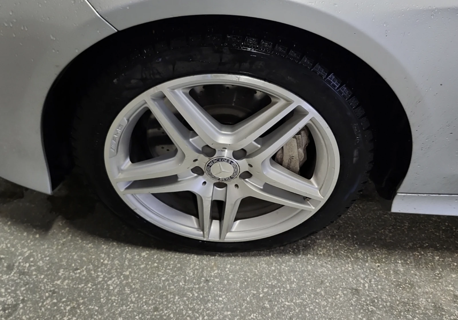 Mercedes-Benz E 500  КОжа* Подгрев* Обдухване* CARFAX, снимка 6 - Автомобили и джипове - 54001668