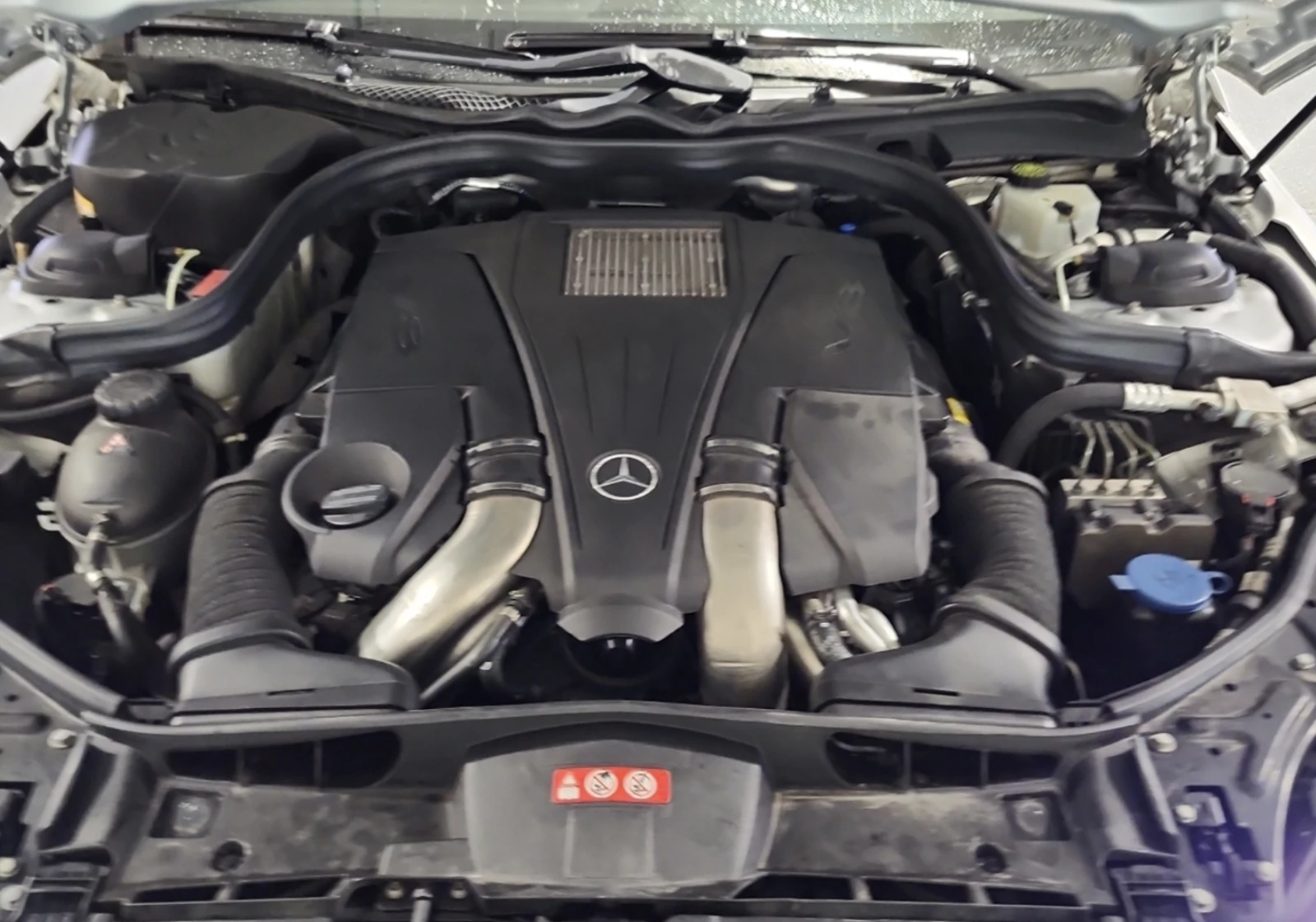 Mercedes-Benz E 500  КОжа* Подгрев* Обдухване* CARFAX, снимка 14 - Автомобили и джипове - 54001668