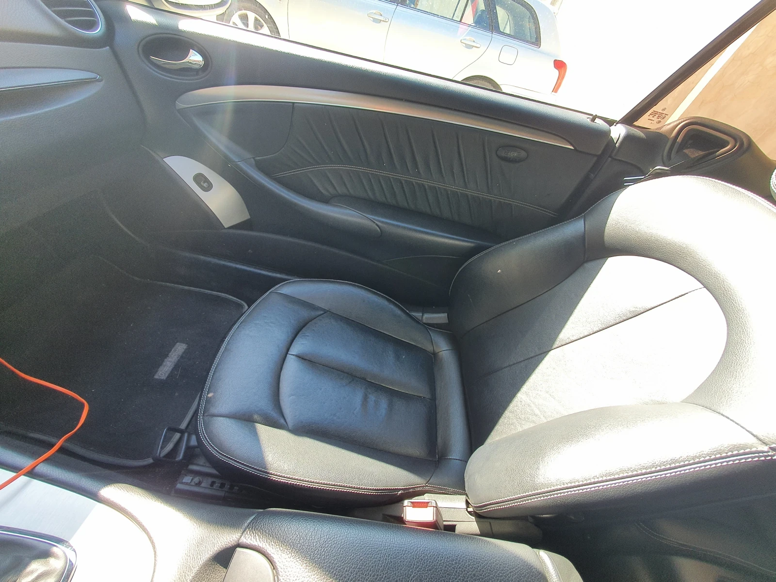 Mercedes-Benz CLK 220cdi БАРТЕР, снимка 4 - Автомобили и джипове - 54172194