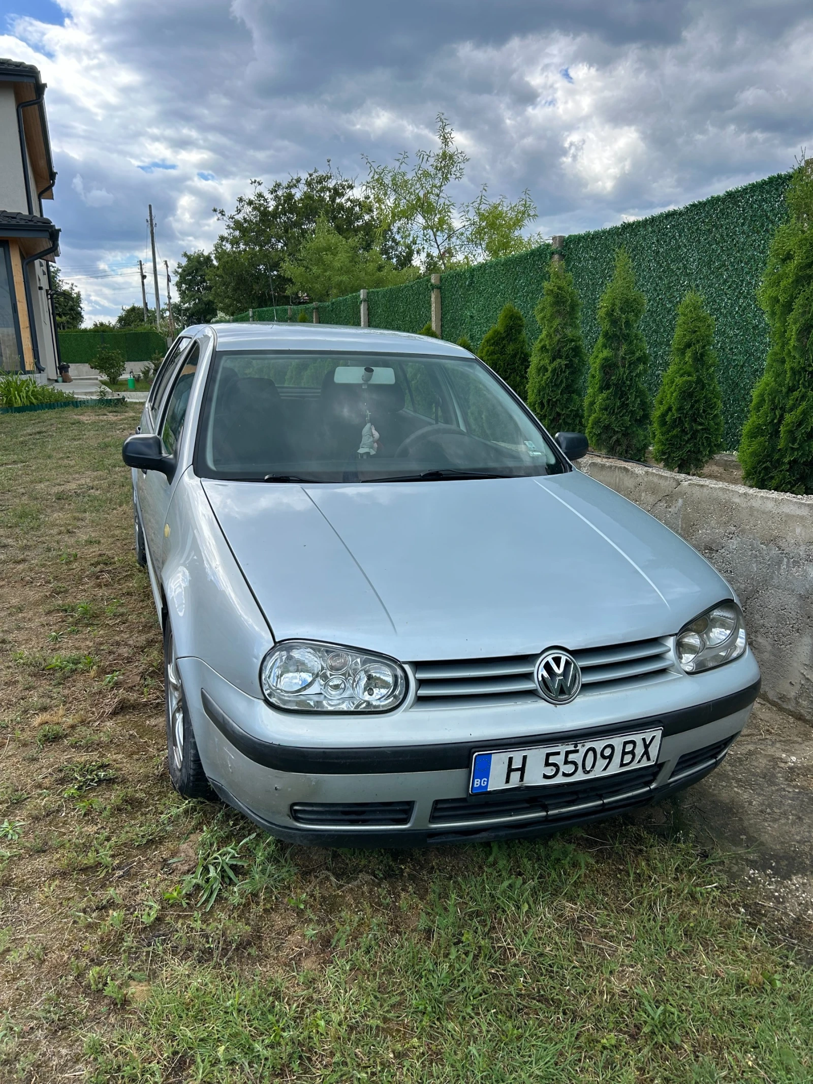 VW Golf