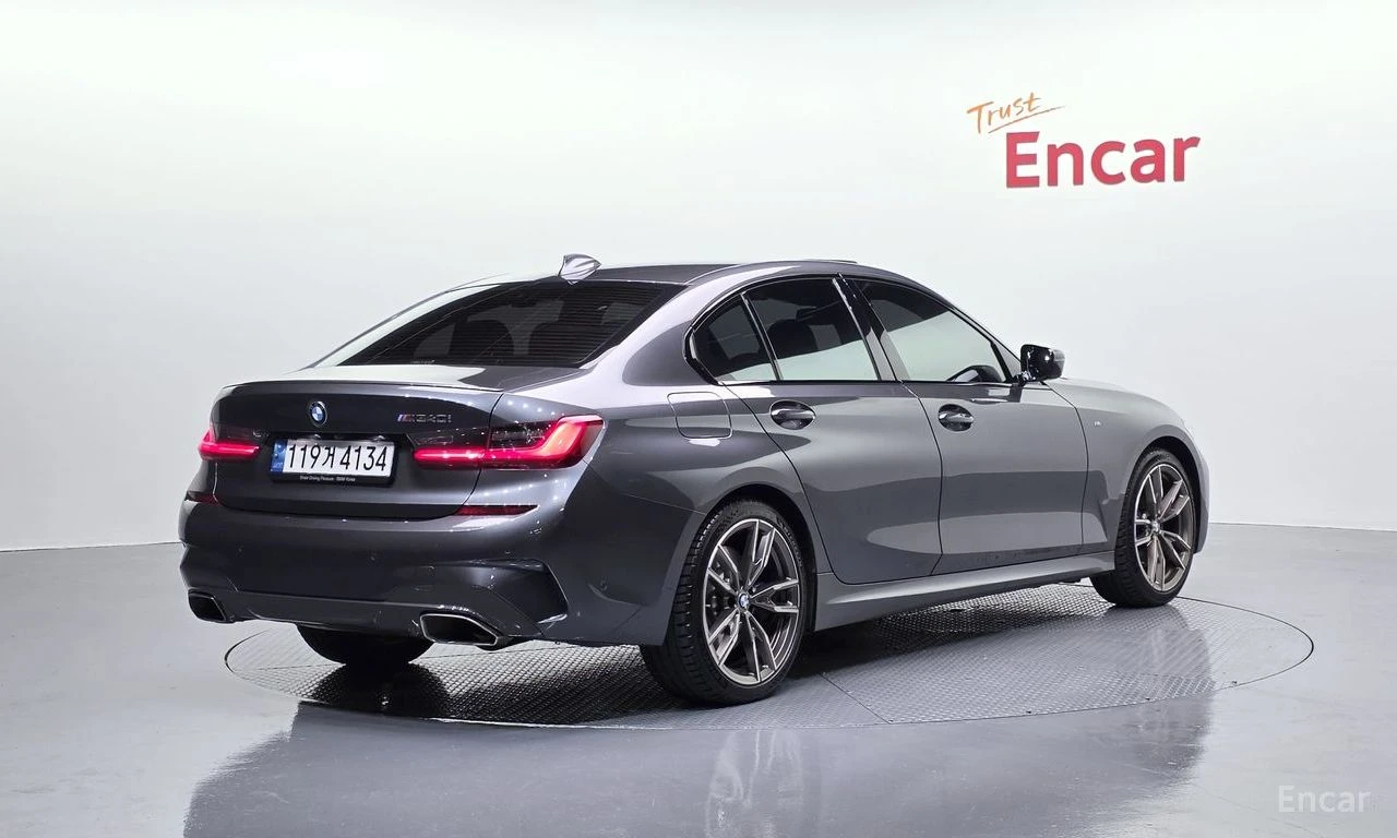 BMW 340 M* PERFORMANCE* HARMON* KARDON* ХЕДЪП* LANE* ASSIS, снимка 2 - Автомобили и джипове - 54735290