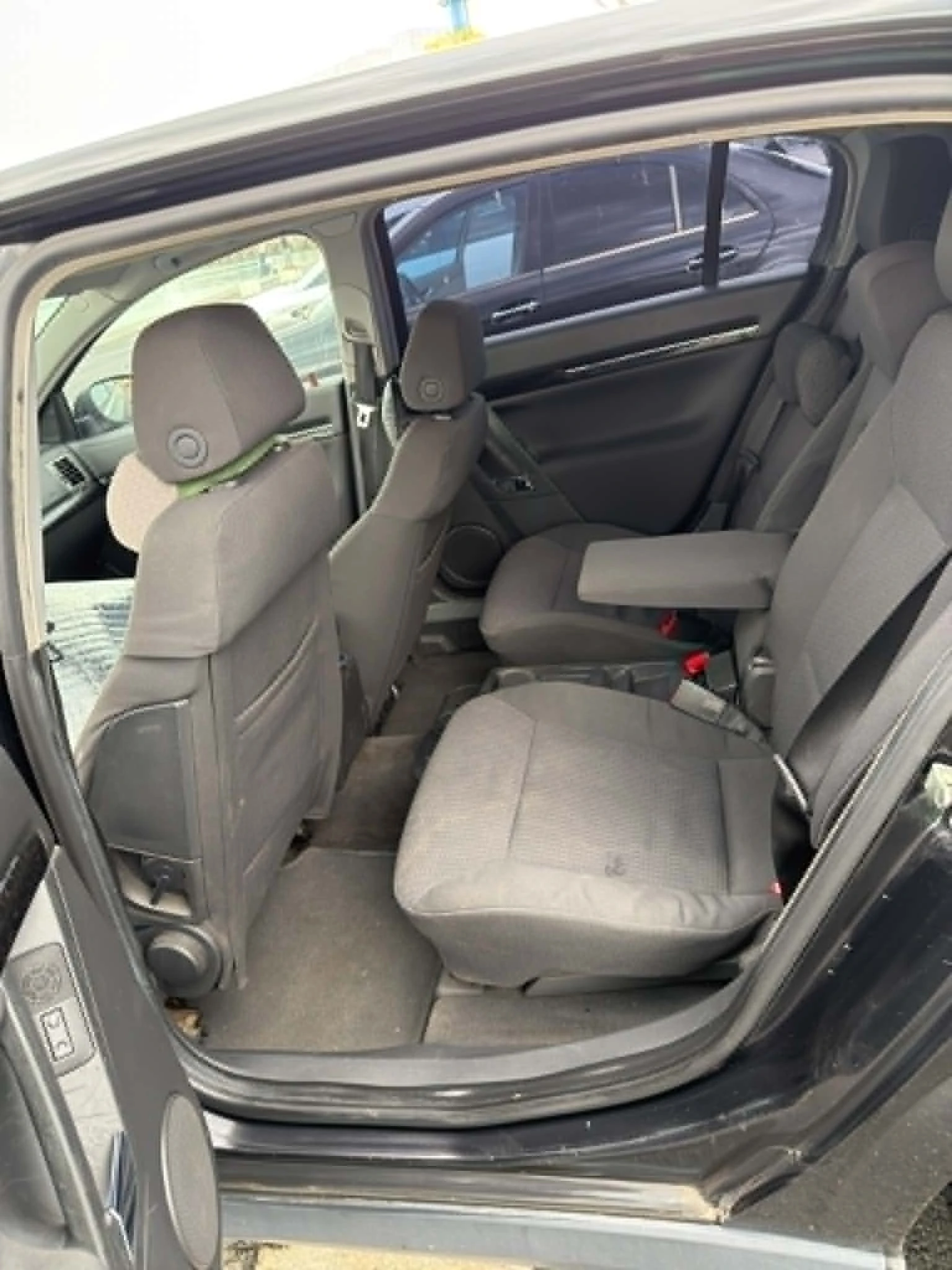 Opel Signum 1.9 CDTI, снимка 12 - Автомобили и джипове - 54761236