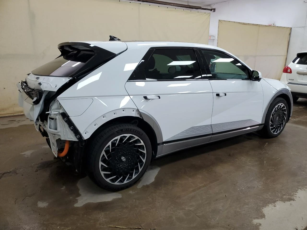 Hyundai Ioniq 5 LIMITED* LONG RANGE* 4X4* HEAD-UP* DISTRONIC* CAM | Mobile.bg � ����������� 6