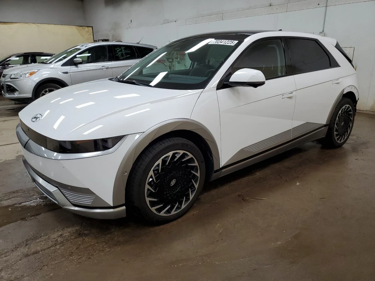 Hyundai Ioniq 5 LIMITED* LONG RANGE* 4X4* HEAD-UP* DISTRONIC* CAM | Mobile.bg � ����������� 2
