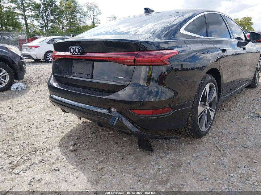 Audi A6 E-Tron Premium Plus, снимка 6 - Автомобили и джипове - 54874442