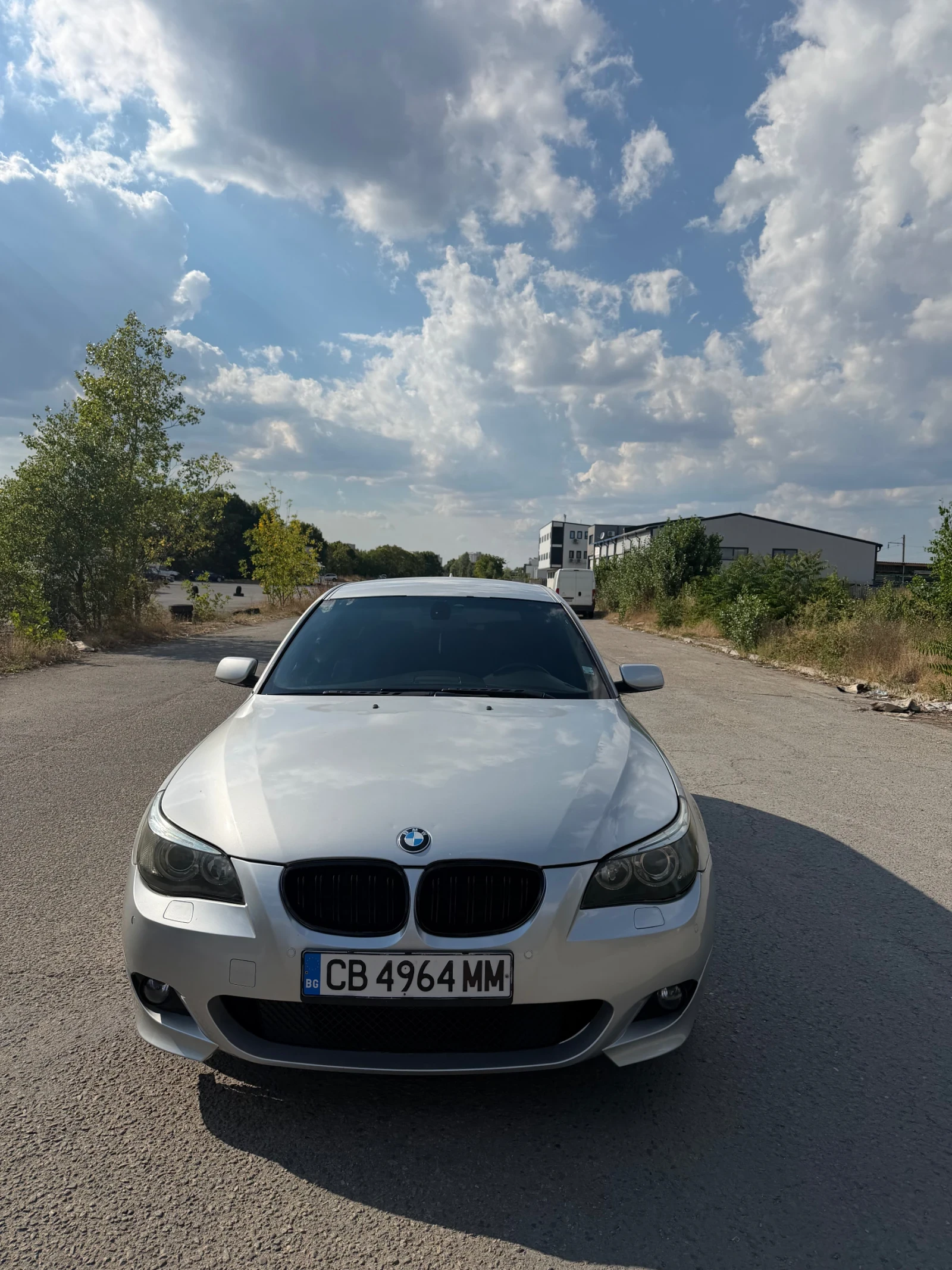BMW 530, снимка 2 - Автомобили и джипове - 55837258