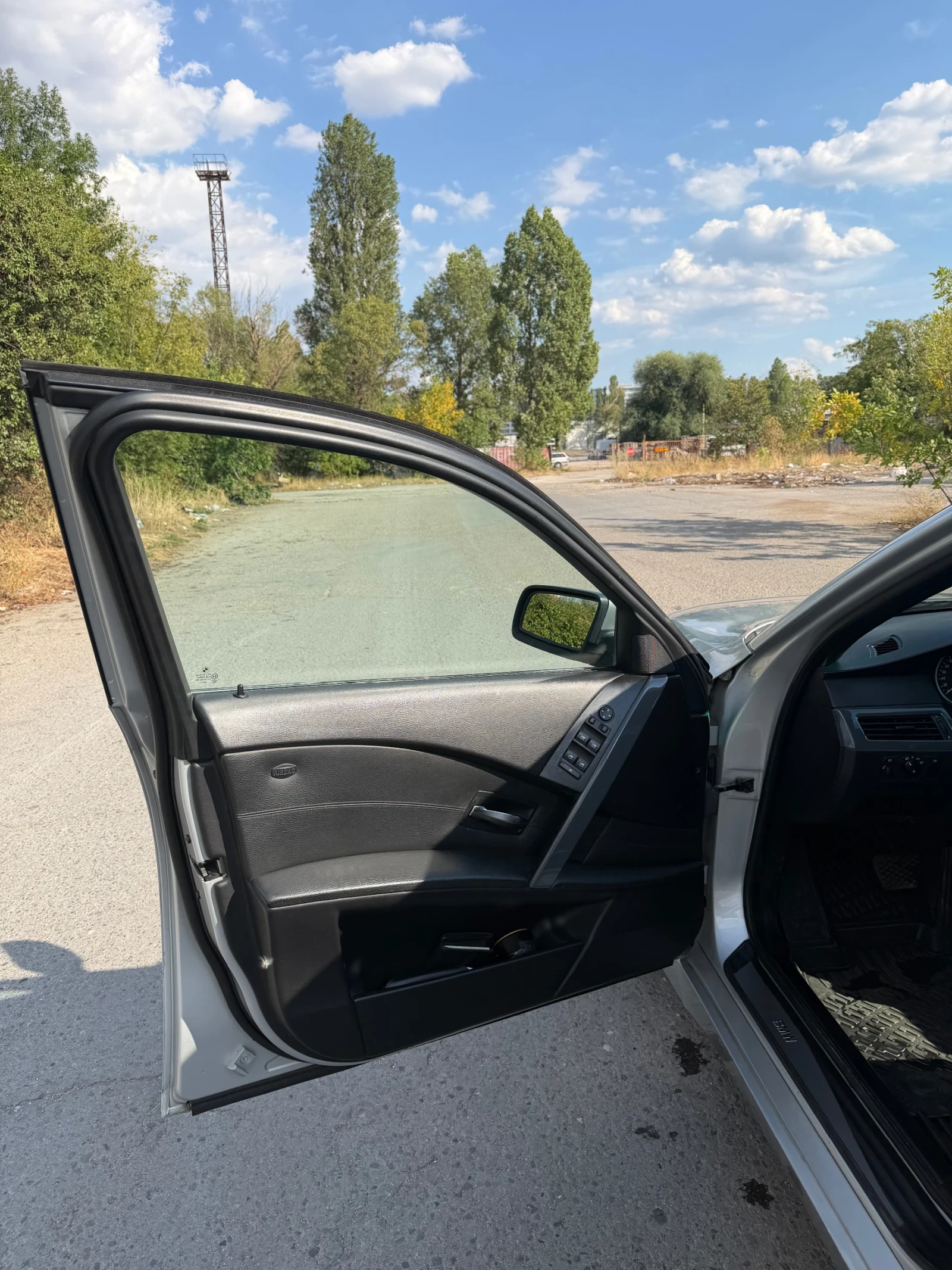 BMW 530, снимка 12 - Автомобили и джипове - 55837258