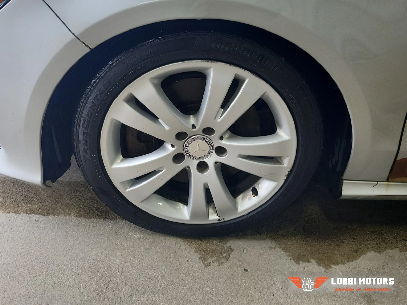 Mercedes-Benz CLA, снимка 4 - Автомобили и джипове - 55928406