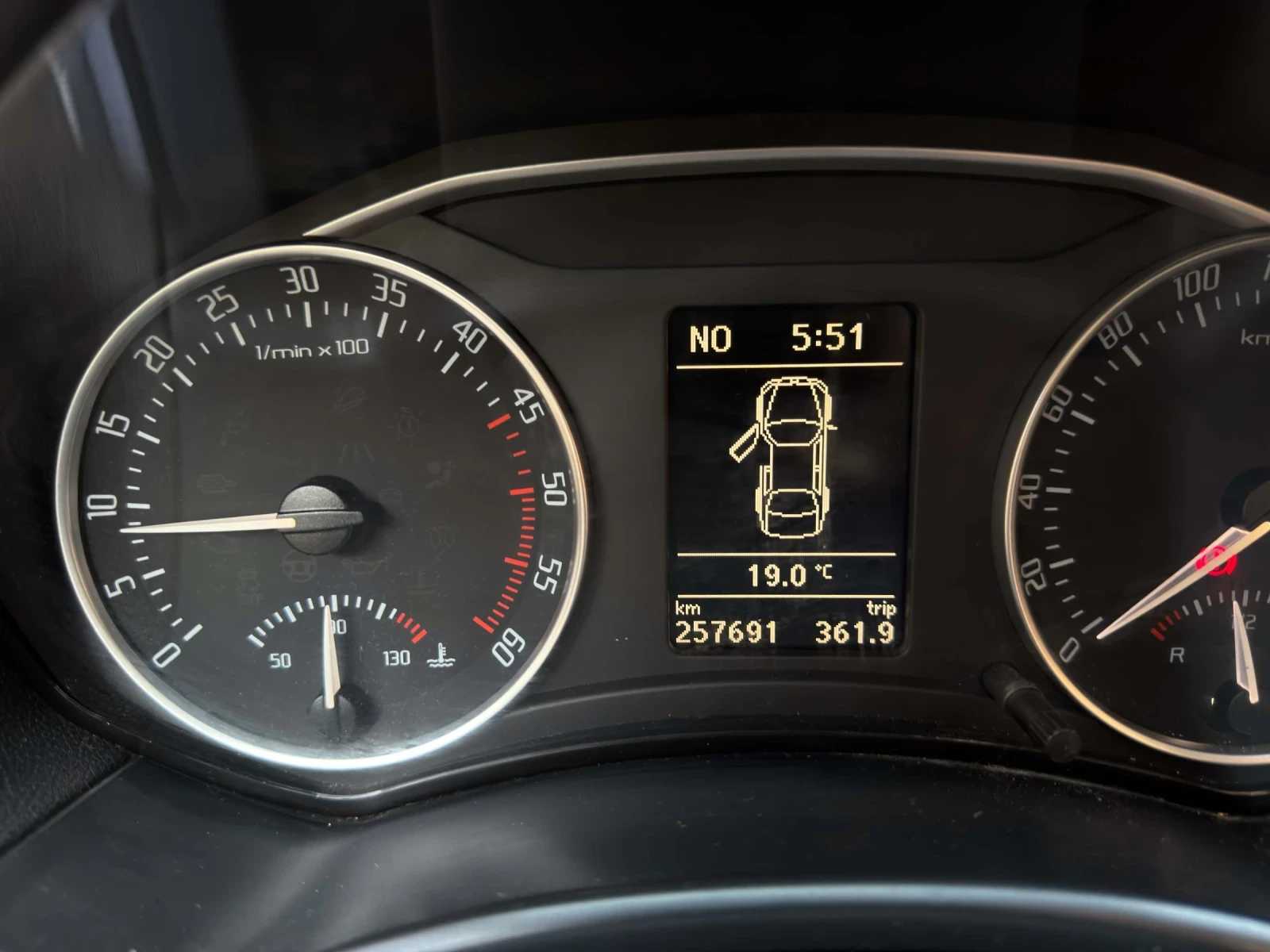 Skoda Octavia 2.0��� 4 � 4 8 ������� | Mobile.bg � ����������� 7