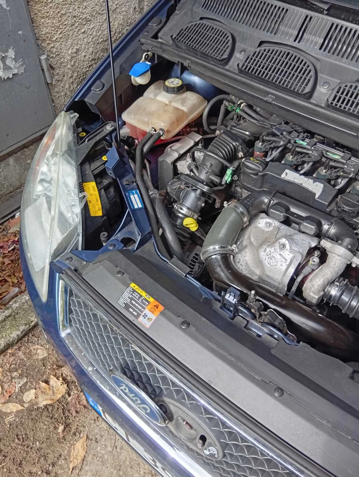 Ford C-max, снимка 13 - Автомобили и джипове - 56683559