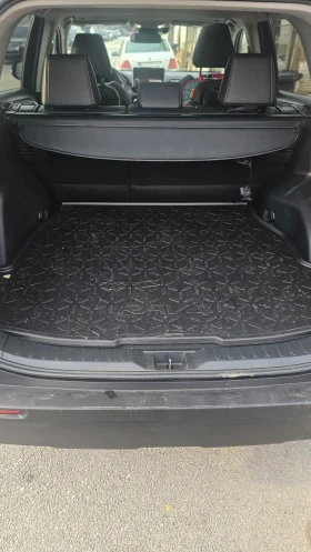 Toyota Rav4 XLE Premium Hybrid, снимка 9