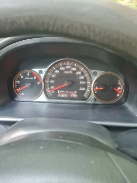 Honda Cr-v 2.2куб.140к.с. 4х4 - 6350 лв. - 46127413 9