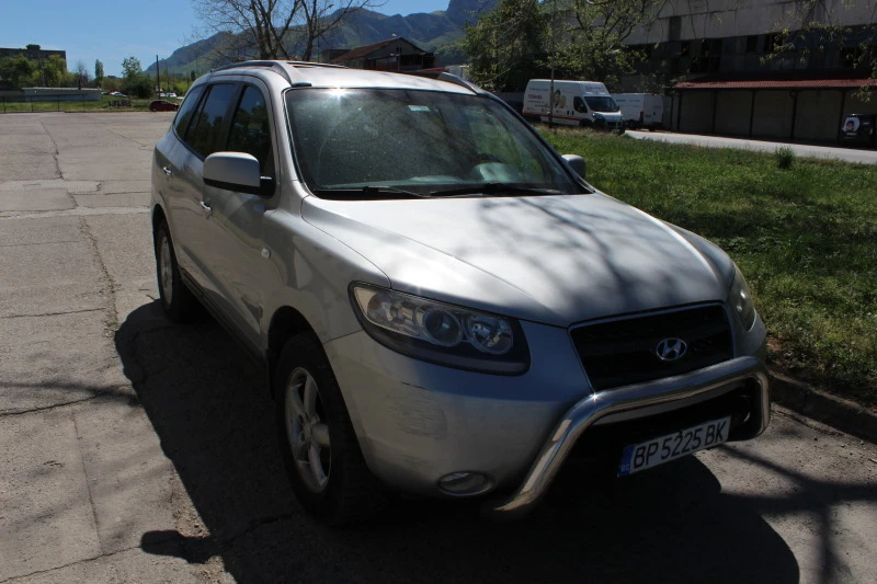 Hyundai Santa fe 2.2CRDI 7-МЕСТЕН, снимка 3 - Автомобили и джипове - 47403524