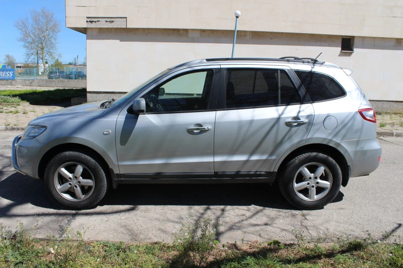 Hyundai Santa fe 2.2CRDI 7-МЕСТЕН, снимка 8 - Автомобили и джипове - 47403524