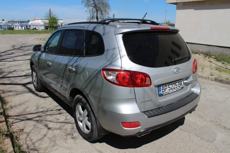 Hyundai Santa fe 2.2CRDI 7-МЕСТЕН, снимка 7 - Автомобили и джипове - 47403524